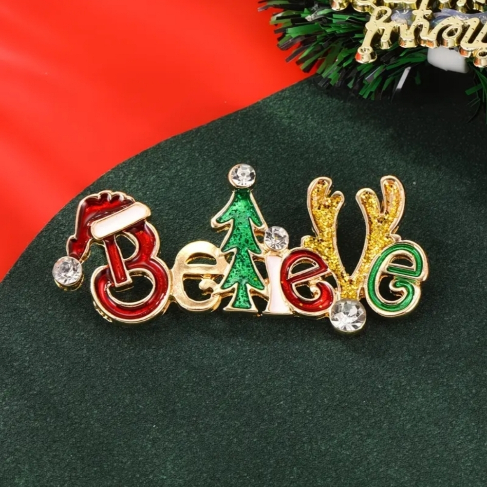 🆕️ 🎅🎄 ' BELIEVE ' WHIMSICAL RHINESTONE CHRISTMAS BROOCH PIN  🎄🎅